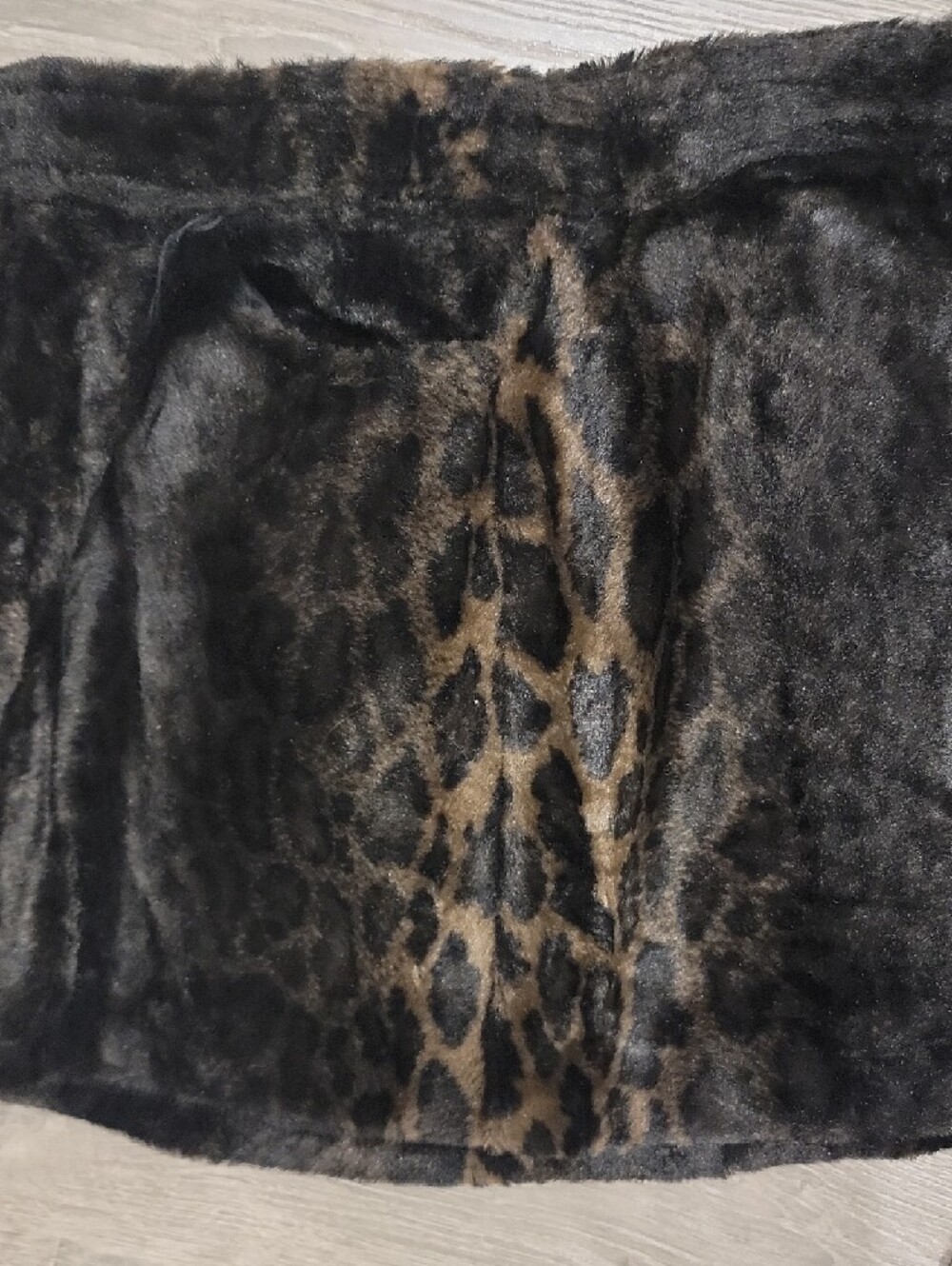 Betsey Johnson Faux Fur Leopard Print Mini Skirt - Black/Brown - Picture 4 of 7